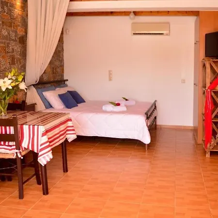 Meltemi 2 Apartment *